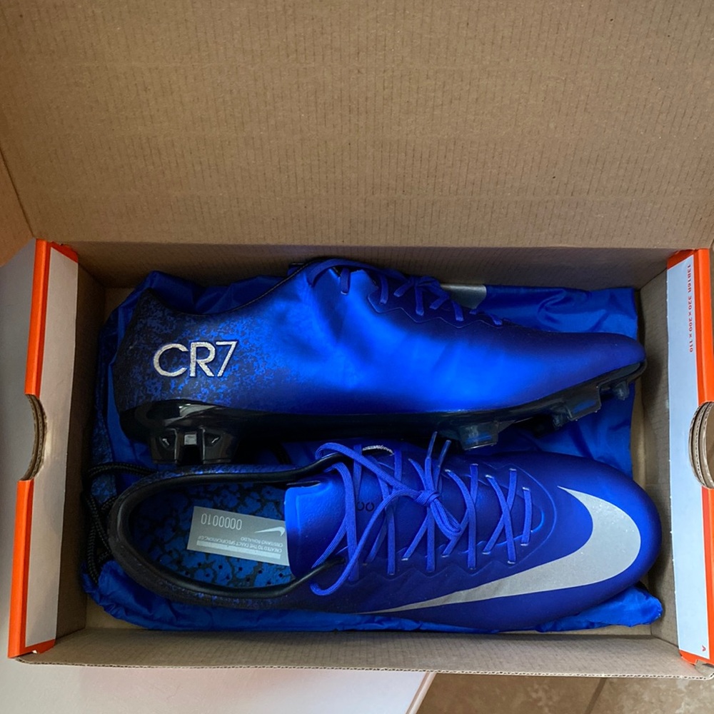 Tiempo legend VI FG NEVER USED